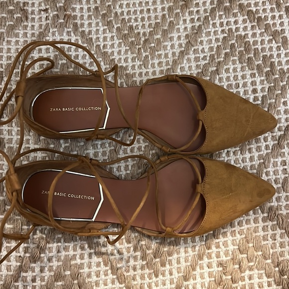 Zara Collection Women’s Lace Up Suede Point Sandals Size 40/10 (barely worn) - Picture 3 of 4
